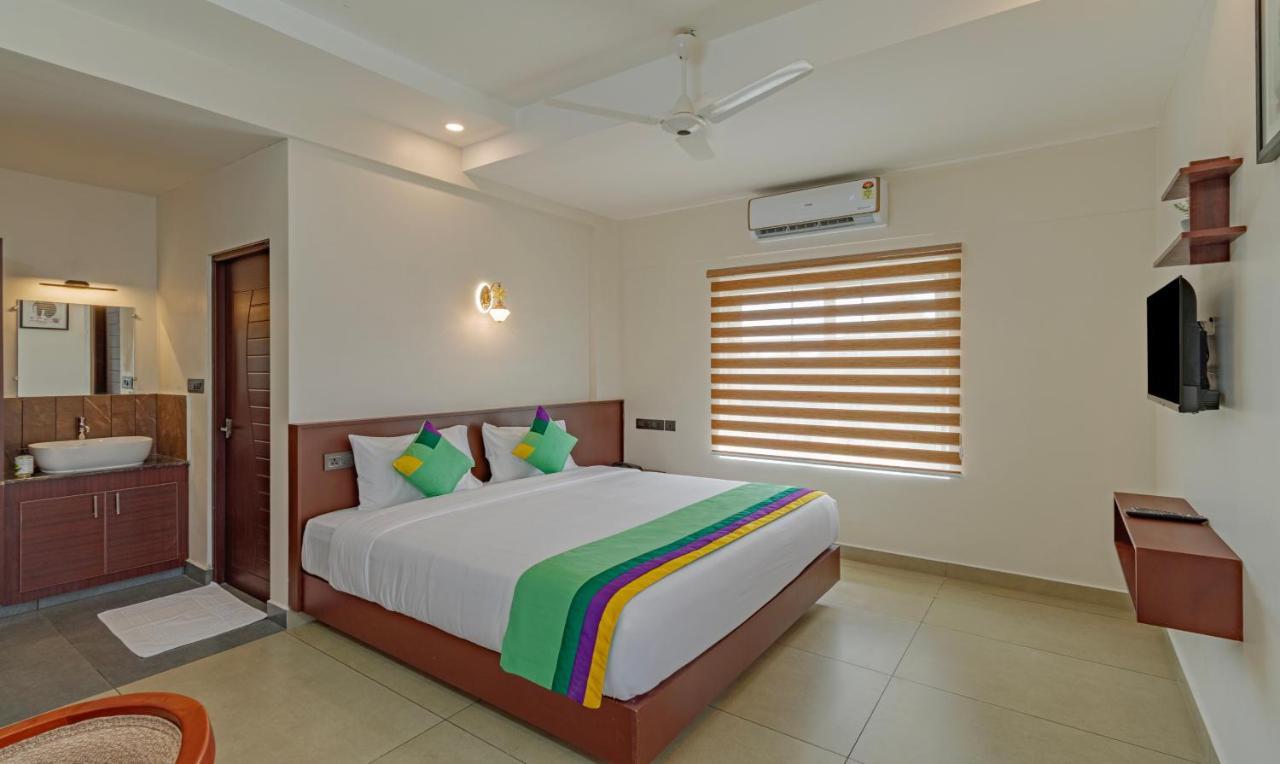 Treebo Amigos Residency Cochin Airport Hotel Kochi Dış mekan fotoğraf