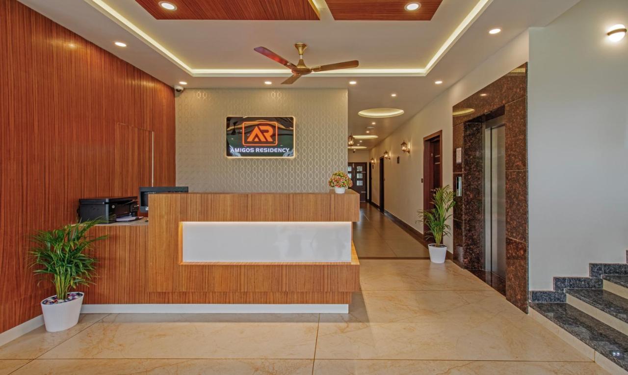 Treebo Amigos Residency Cochin Airport Hotel Kochi Dış mekan fotoğraf