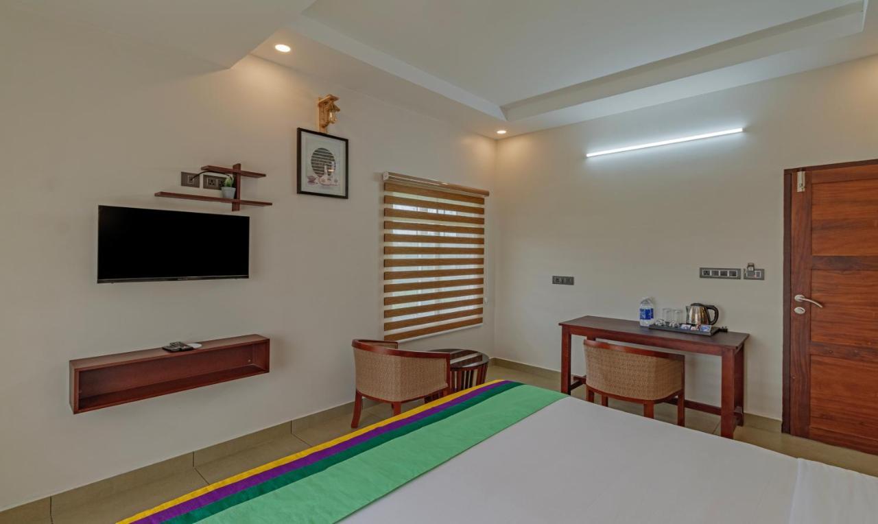 Treebo Amigos Residency Cochin Airport Hotel Kochi Dış mekan fotoğraf
