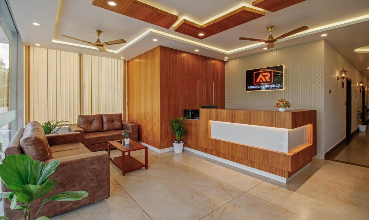 Treebo Amigos Residency Cochin Airport Hotel Kochi Dış mekan fotoğraf