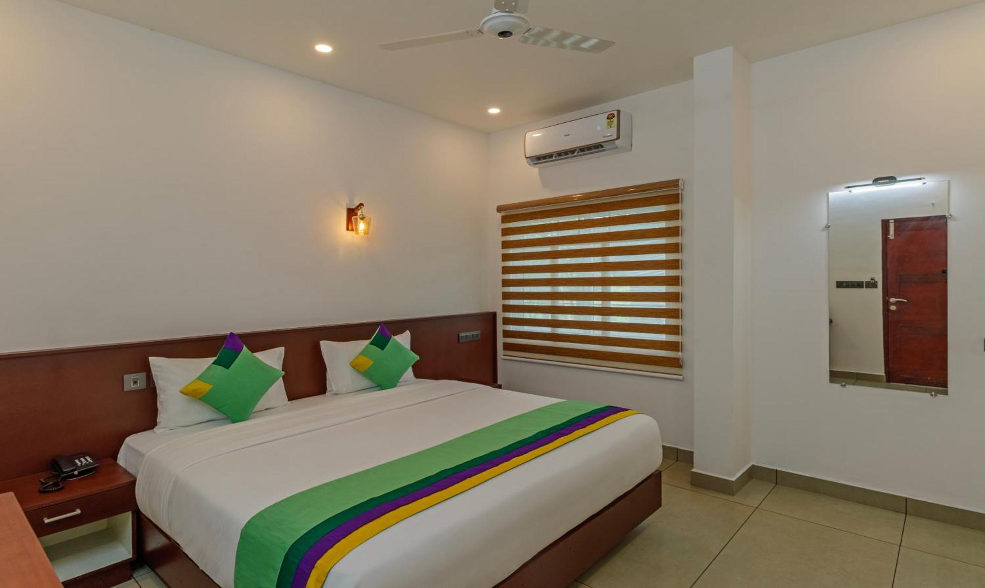 Treebo Amigos Residency Cochin Airport Hotel Kochi Dış mekan fotoğraf